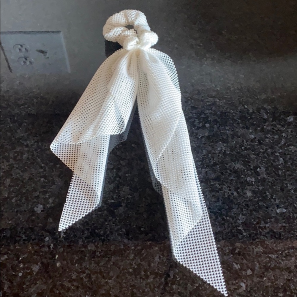 Hair Ribbons - Picture 4 of 4